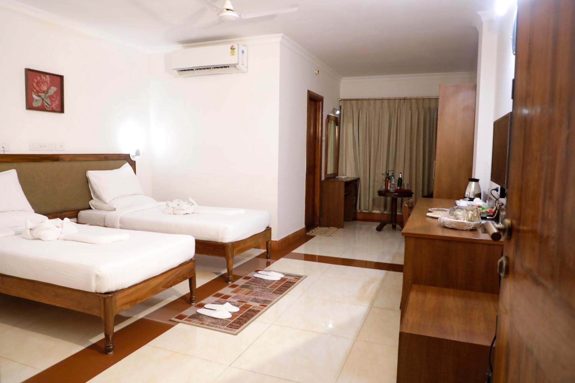 Hotel Golden Anchor ,Paradeep Paradip Garh Exterior foto
